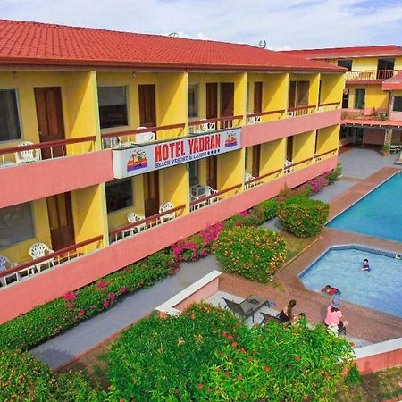 Hotel Yadran Beach Resort プンタレナス エクステリア 写真